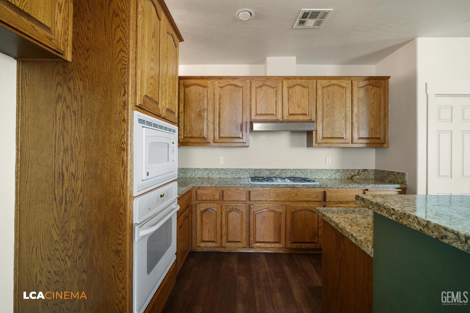 Undisclosed Address Bakersfield, CA 93312 - Photo 11 of 25 Gallery Image 11