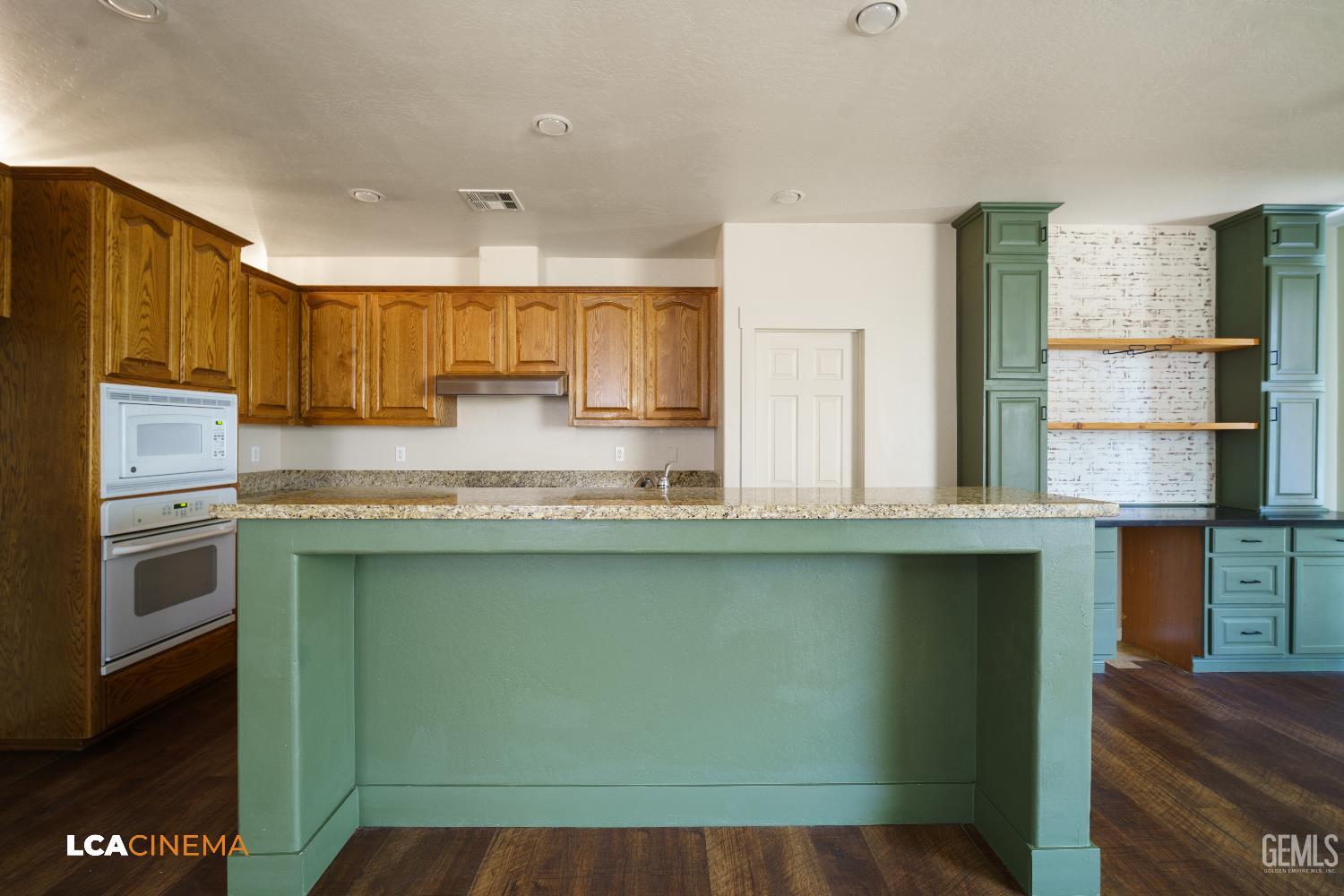 Undisclosed Address Bakersfield, CA 93312 - Photo 10 of 25 Gallery Image 10