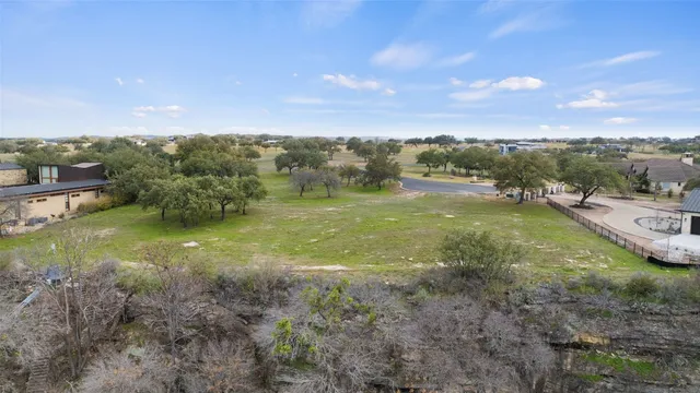 $1,650,000 | 25208 Chernosky Point Drive, Spicewood, TX 78669