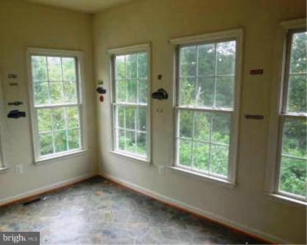 3519 White Hall Road King George, VA 22485 - Photo 4 of 12 Interior (General)