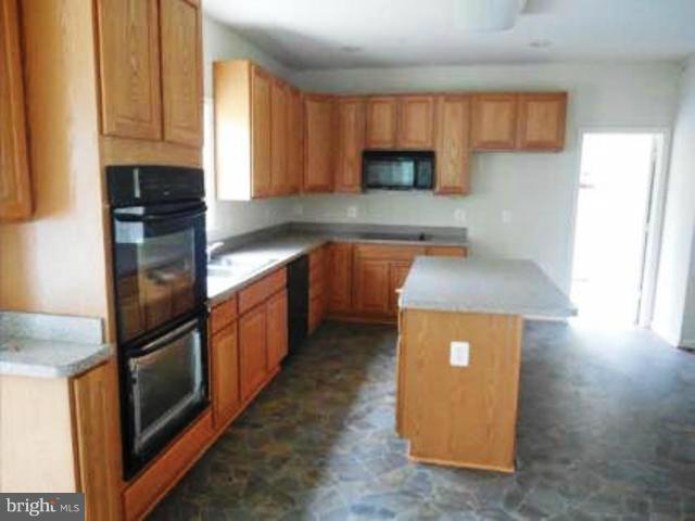3519 White Hall Road King George, VA 22485 - Photo 6 of 12 Interior (General)