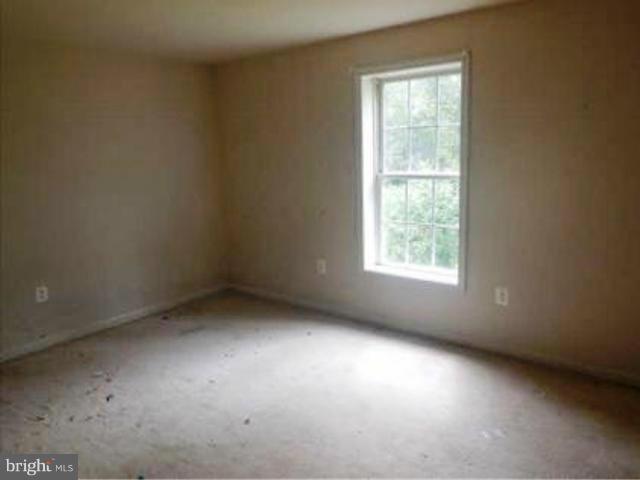 3519 White Hall Road King George, VA 22485 - Photo 7 of 12 Interior (General)