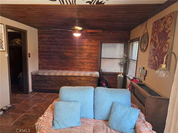 $314,900 | 23553 Lake Drive, Crestline, CA 92325