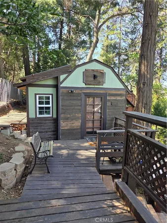 $314,900 | 23553 Lake Drive, Crestline, CA 92325