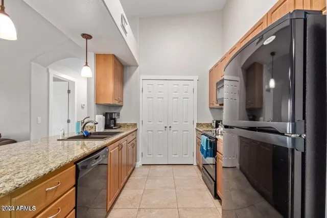 $2,400 | 10136 East Southern Avenue, Unit 3078, Mesa, AZ 85209