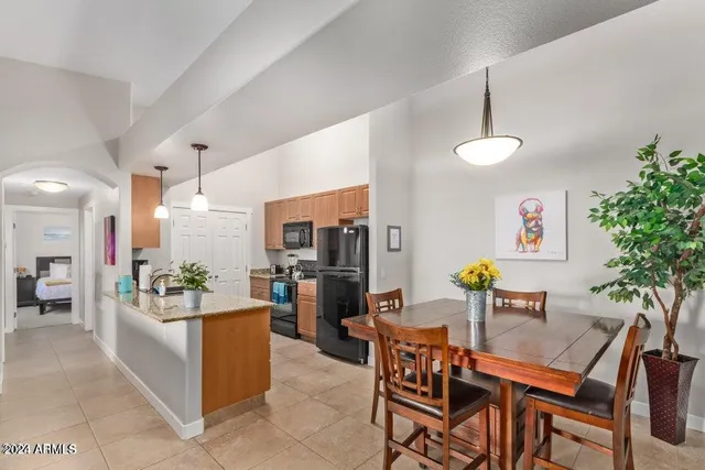 $2,400 | 10136 East Southern Avenue, Unit 3078, Mesa, AZ 85209