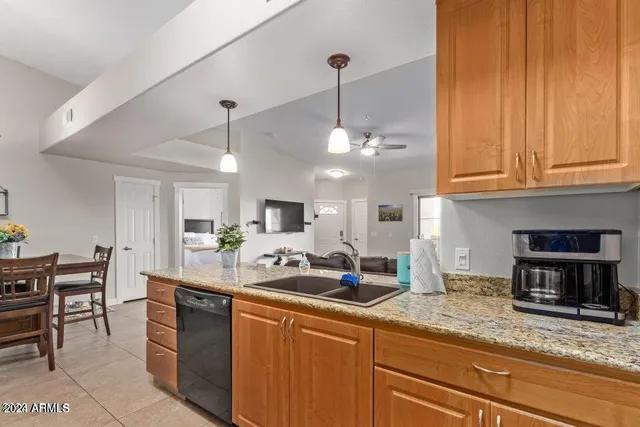 $2,400 | 10136 East Southern Avenue, Unit 3078, Mesa, AZ 85209