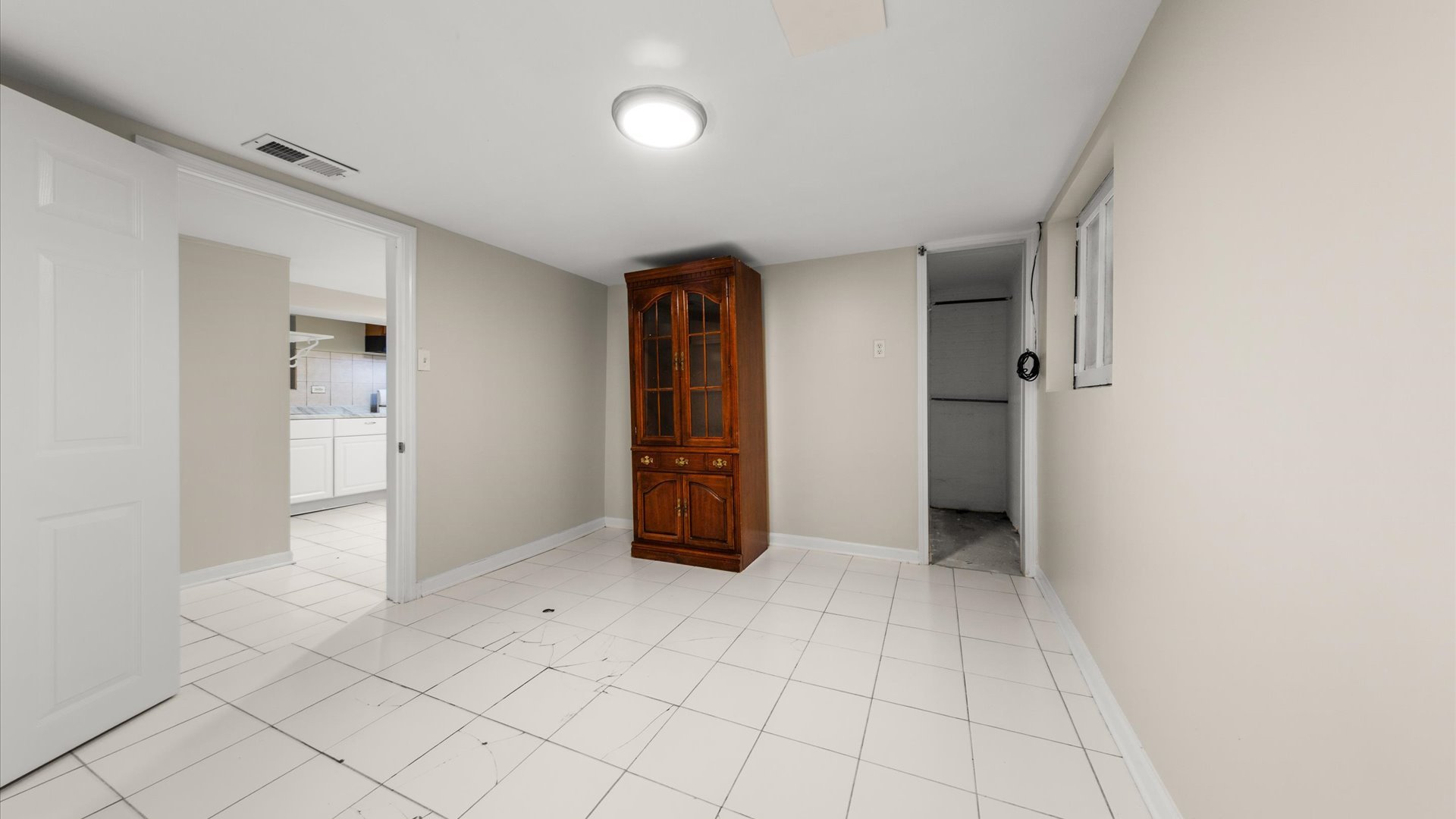 5311 West Henderson Street, Unit G Chicago, IL 60641 - Photo 6 of 11