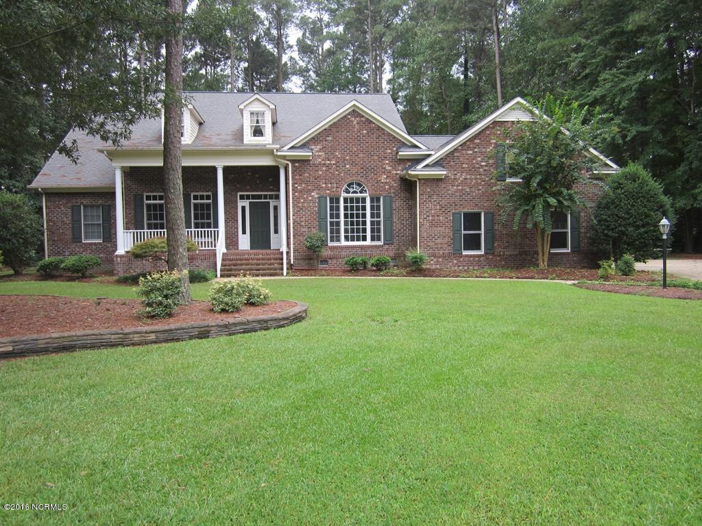 208 Rappahannock Drive Chocowinity, NC 27817 - Photo 19 of 30 019 front of home view 2
