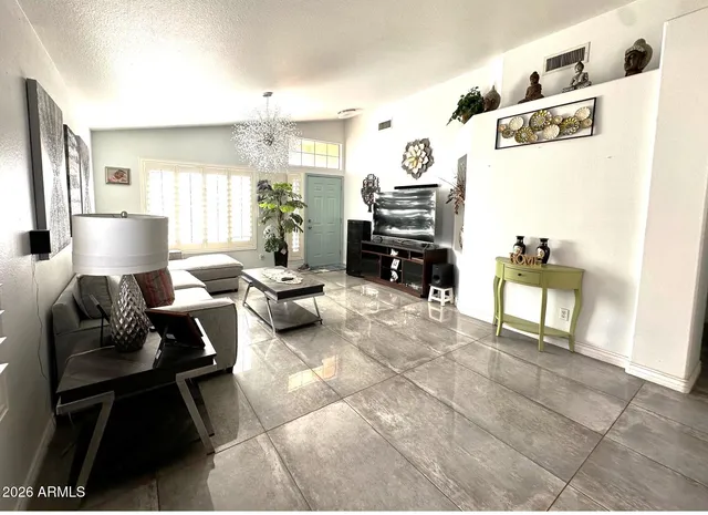 $460,000 | 1094 West Heather Avenue, Gilbert, AZ 85233