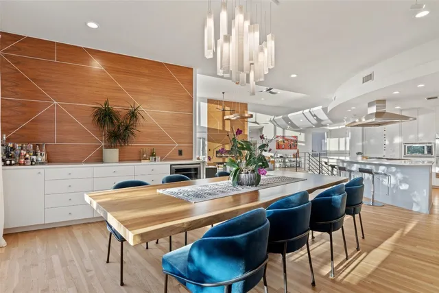 $3,050,000 | 2102 North Oak Canyon Road, Austin, TX 78746