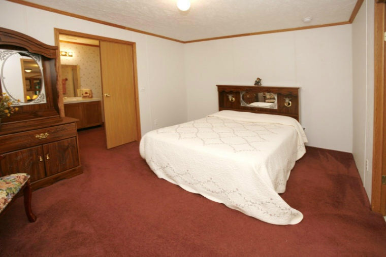 1121 Marshall Road Tekonsha, MI 49092 - Photo 8 of 23 14057001_07