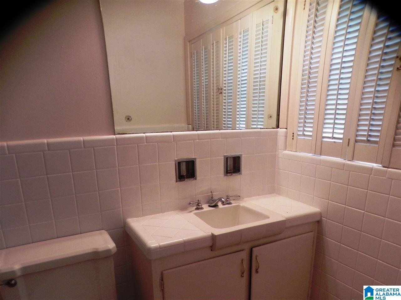 4345 Overlook Drive Birmingham, AL 35222 - Photo 18 of 27