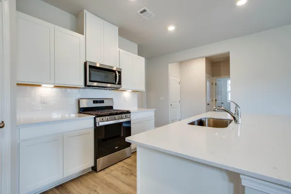 $369,990 | 6059 Japonica Lane, White House, TN 37188