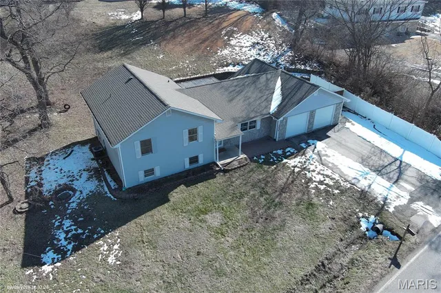 $249,000 | 2628 Hillsboro Valley Park Road, High Ridge, MO 63049