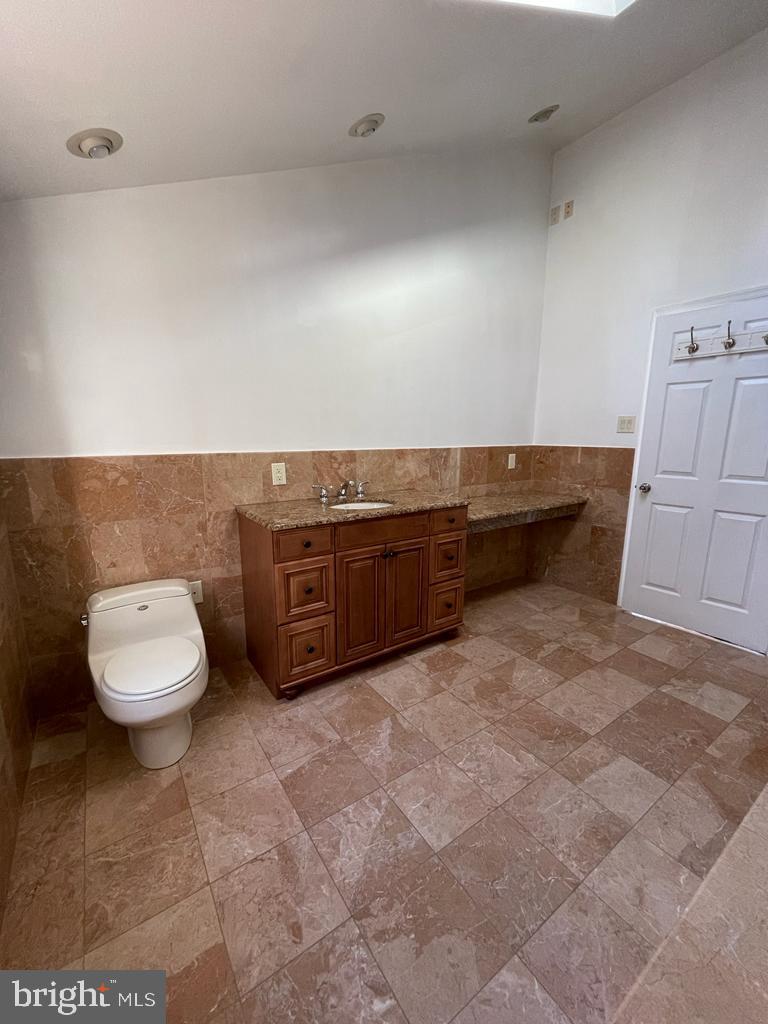 3849 Blake Road Huntingdon Valley, PA 19006 - Photo 25 of 67 Gallery Image 25