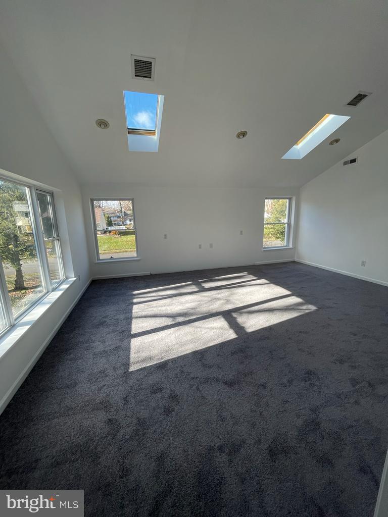 3849 Blake Road Huntingdon Valley, PA 19006 - Photo 27 of 67 Master Suite