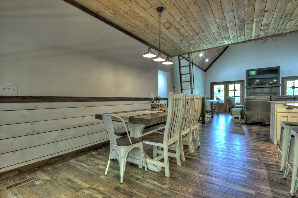 3181 Sugar Creek Road Blue Ridge, GA 30513 - Photo 19 of 71