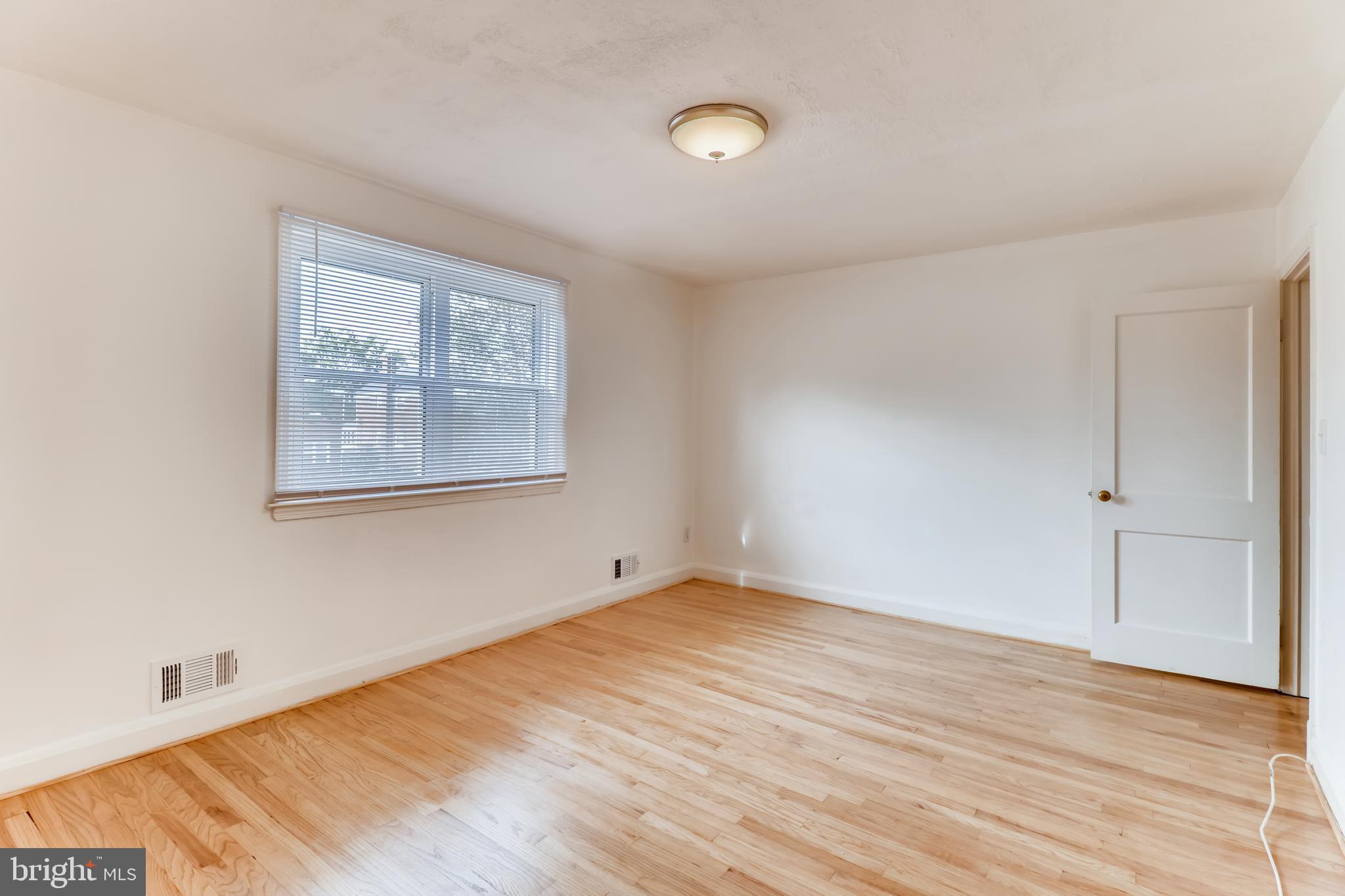 1307 Deanwood Road Baltimore, MD 21234 - Photo 13 of 26