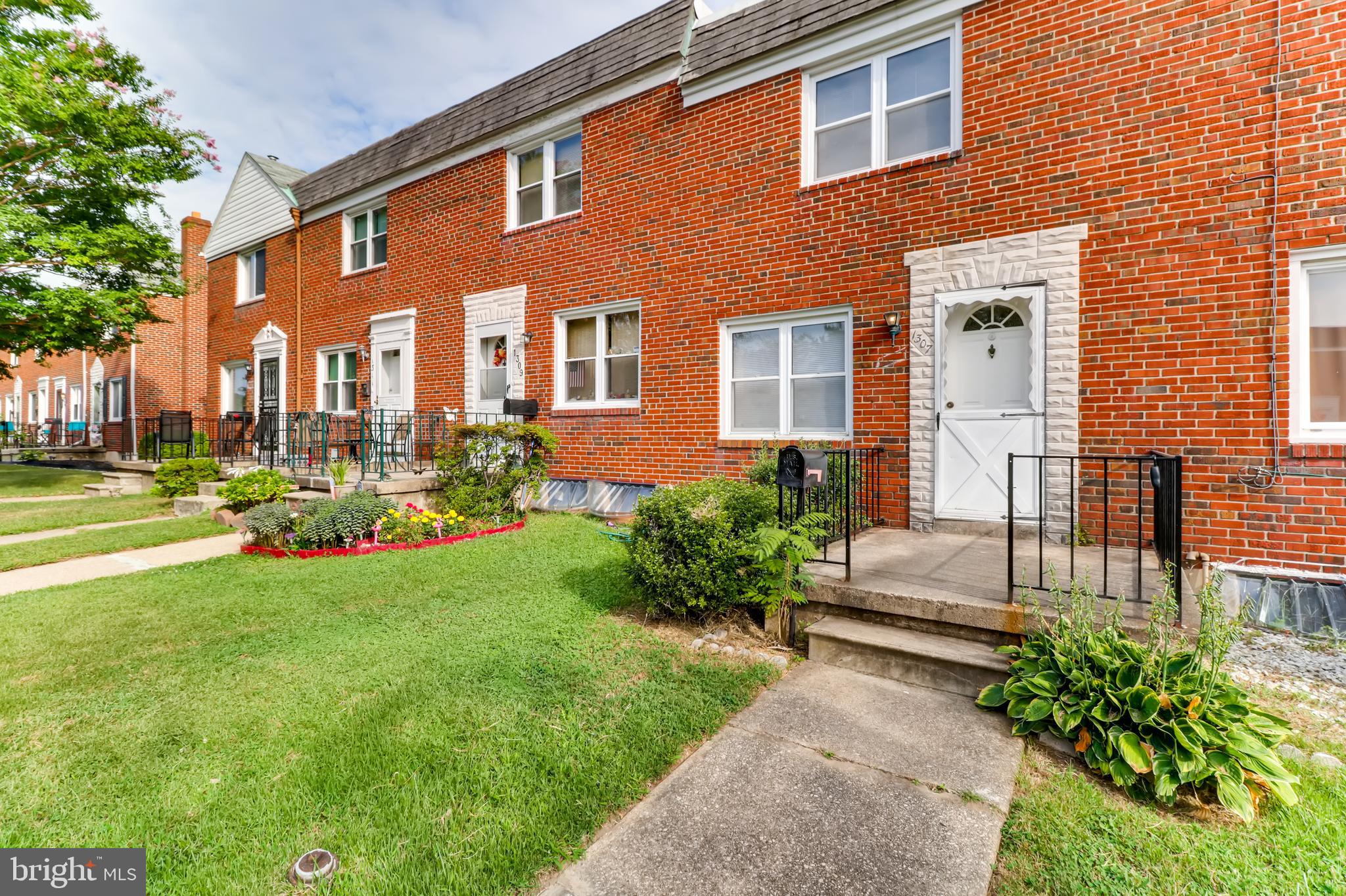 1307 Deanwood Road Baltimore, MD 21234 - Photo 3 of 26