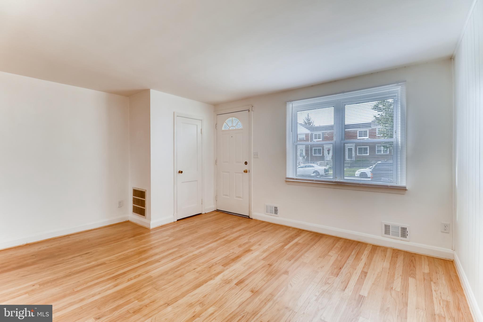 1307 Deanwood Road Baltimore, MD 21234 - Photo 6 of 26