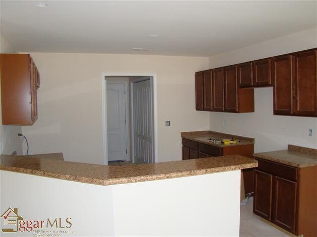 210 Brook Way Liberty, SC 29657 - Photo 4 of 12 Gallery Image 4