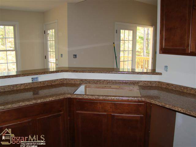 210 Brook Way Liberty, SC 29657 - Photo 5 of 12 Gallery Image 5
