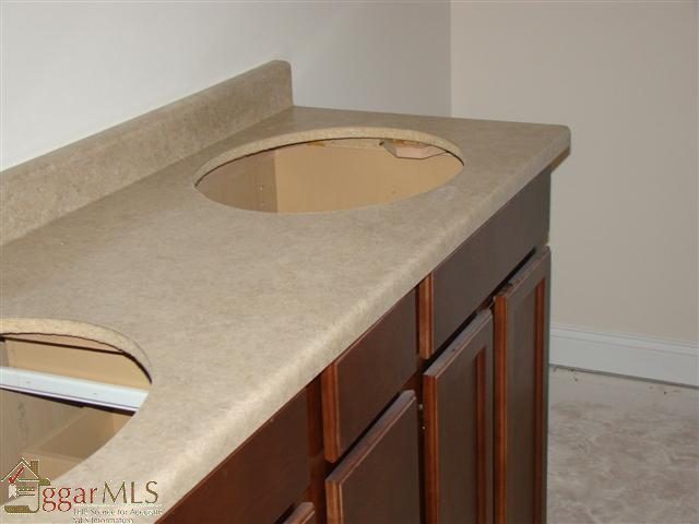210 Brook Way Liberty, SC 29657 - Photo 10 of 12 Gallery Image 10