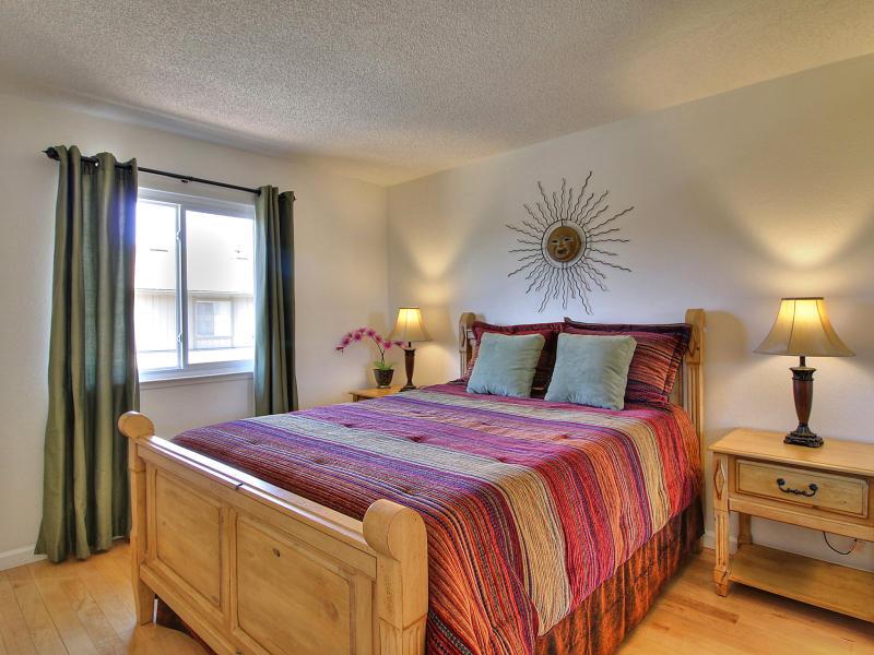 104 Rose Lane San Jose, CA 95127 - Photo 13 of 19 a bedroom with bed and window