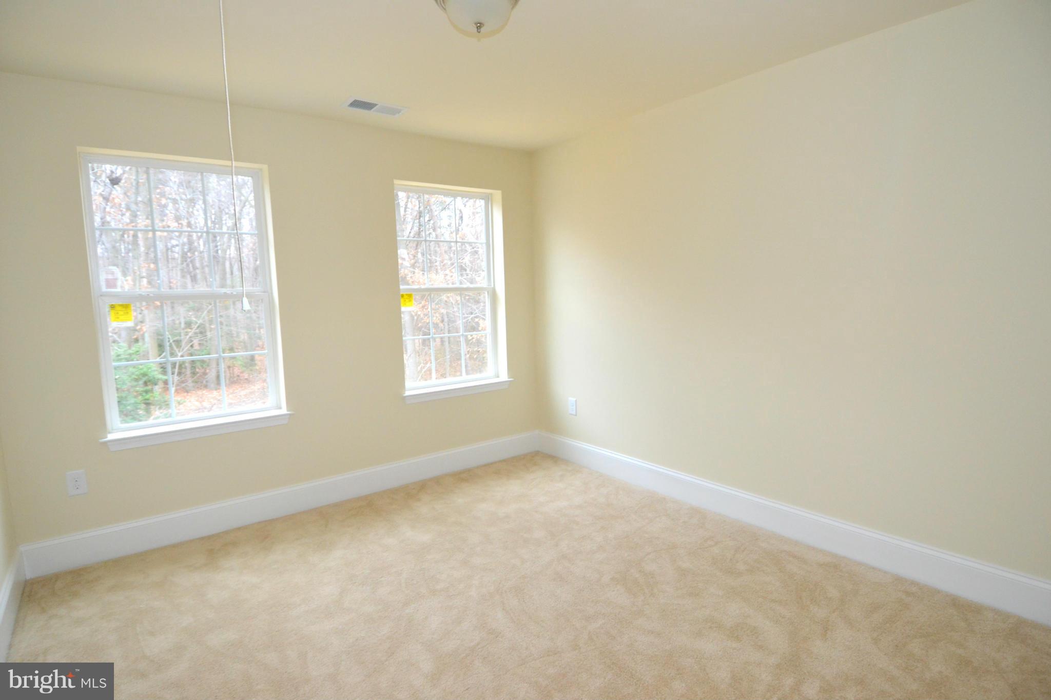 9125 Fort Smallwood Road Pasadena, MD 21122 - Photo 18 of 28 Bedroom #4