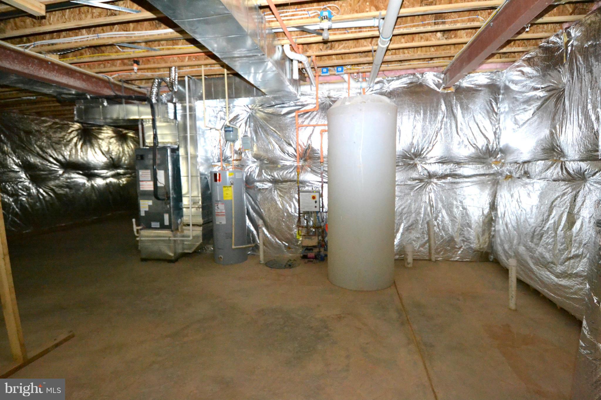 9125 Fort Smallwood Road Pasadena, MD 21122 - Photo 22 of 28 Basement