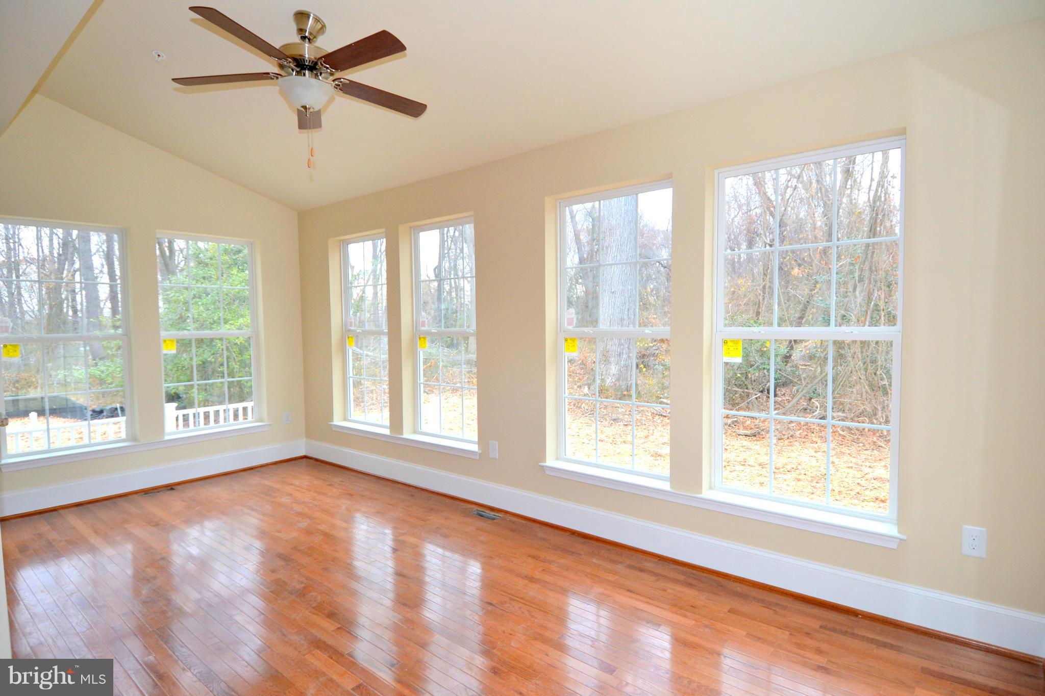 9125 Fort Smallwood Road Pasadena, MD 21122 - Photo 7 of 28 Bright & Open Sunroom