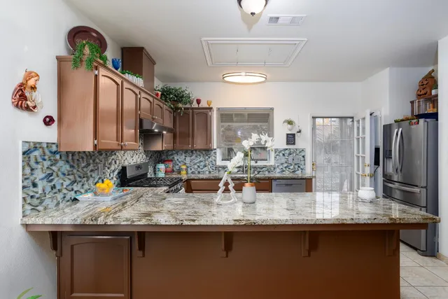 $435,000 | 6375 North Cleo Avenue, Fresno, CA 93722