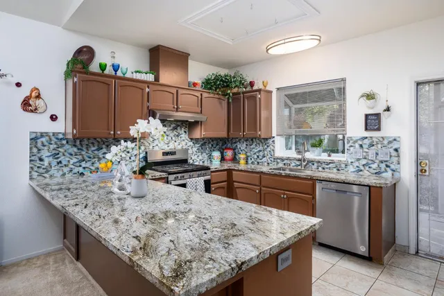 $435,000 | 6375 North Cleo Avenue, Fresno, CA 93722