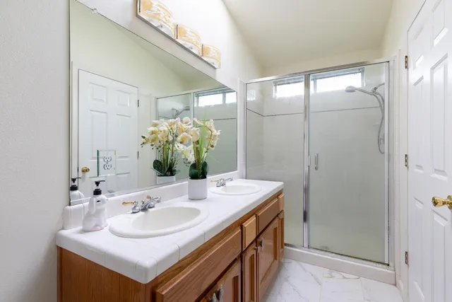 $435,000 | 6375 North Cleo Avenue, Fresno, CA 93722