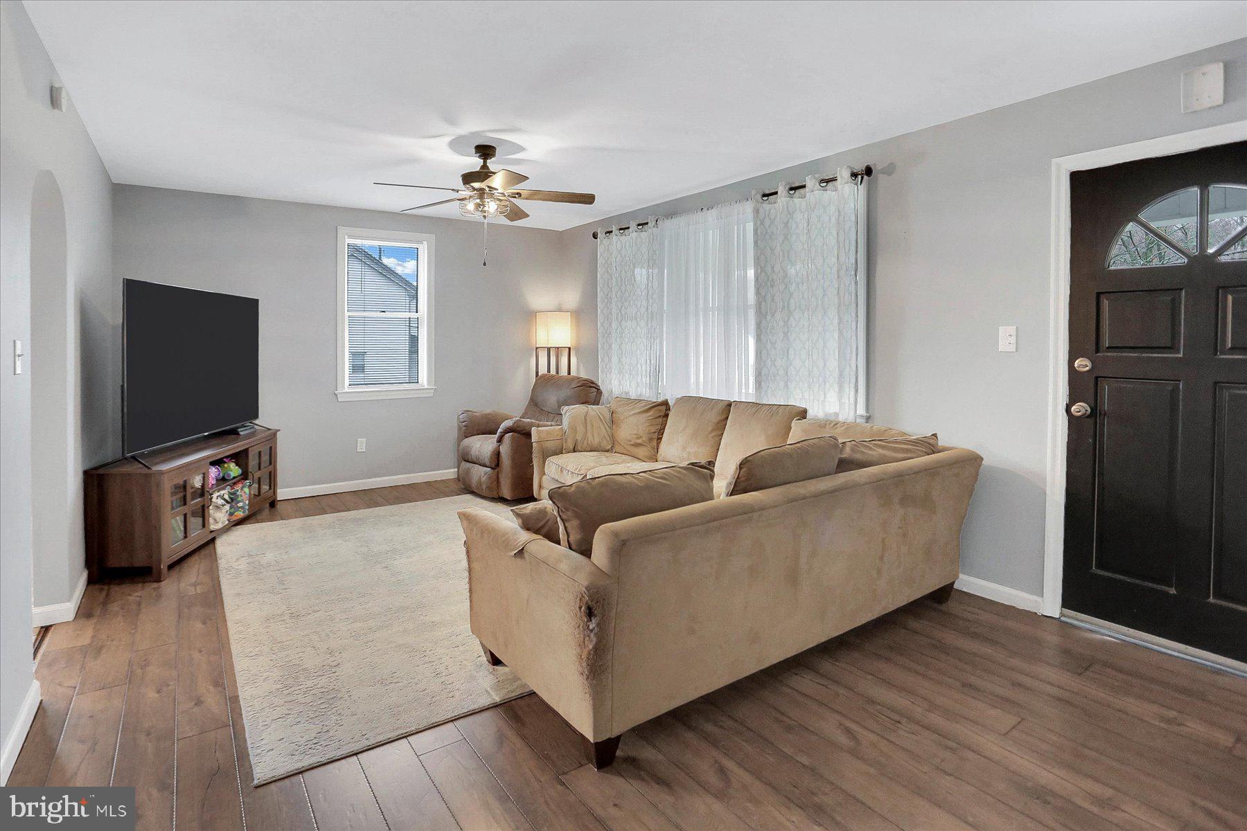 723 Turnpike Road Elizabethtown, PA 17022 - Photo 5 of 28 Gallery Image 5