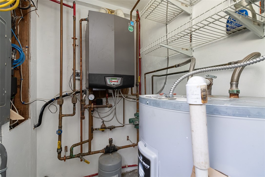 41 Dexter Rock Road Lincoln, RI 02865 - Photo 18 of 43 Main House Tankless