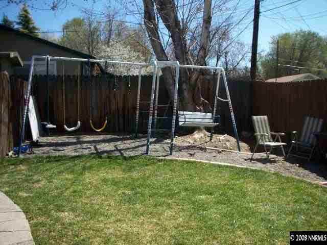 865 Lahontan Way Reno, NV 89509 - Photo 5 of 6 Photo 5