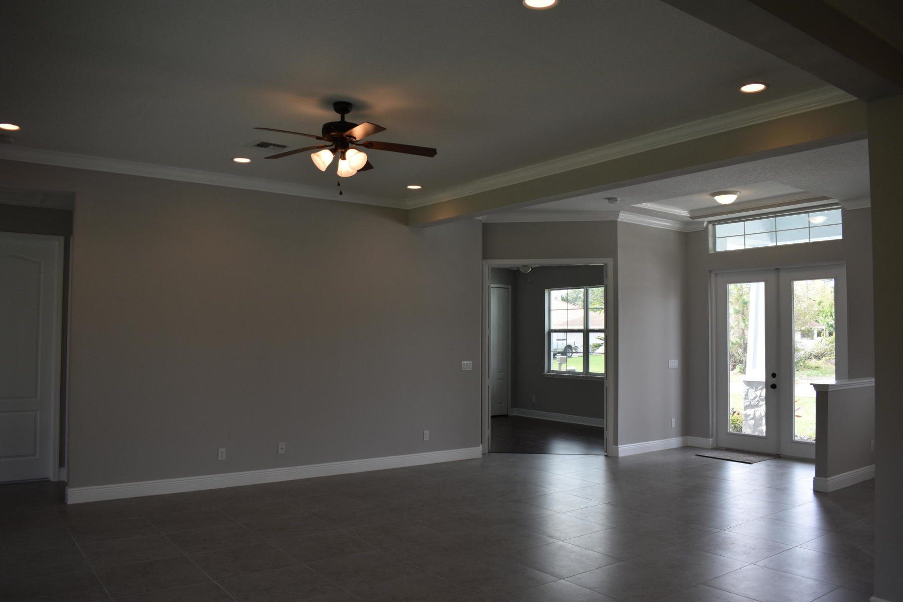 4472 Southwest Gadshaw Road Port St. Lucie, FL 34953 - Photo 3 of 15 G 3