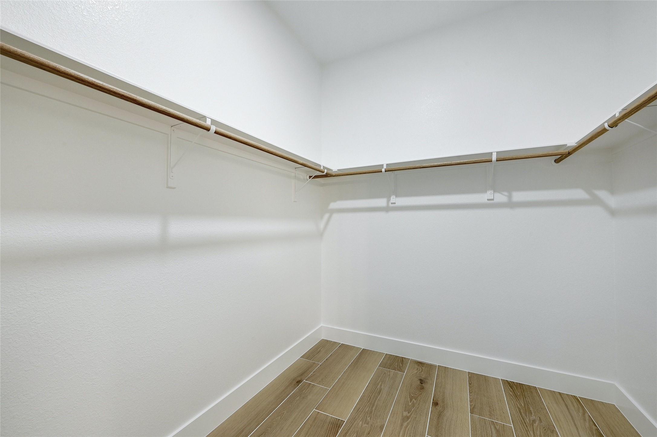 16 Rhapsody Lane Wimberley, TX 78676 - Photo 15 of 25 Primary closet