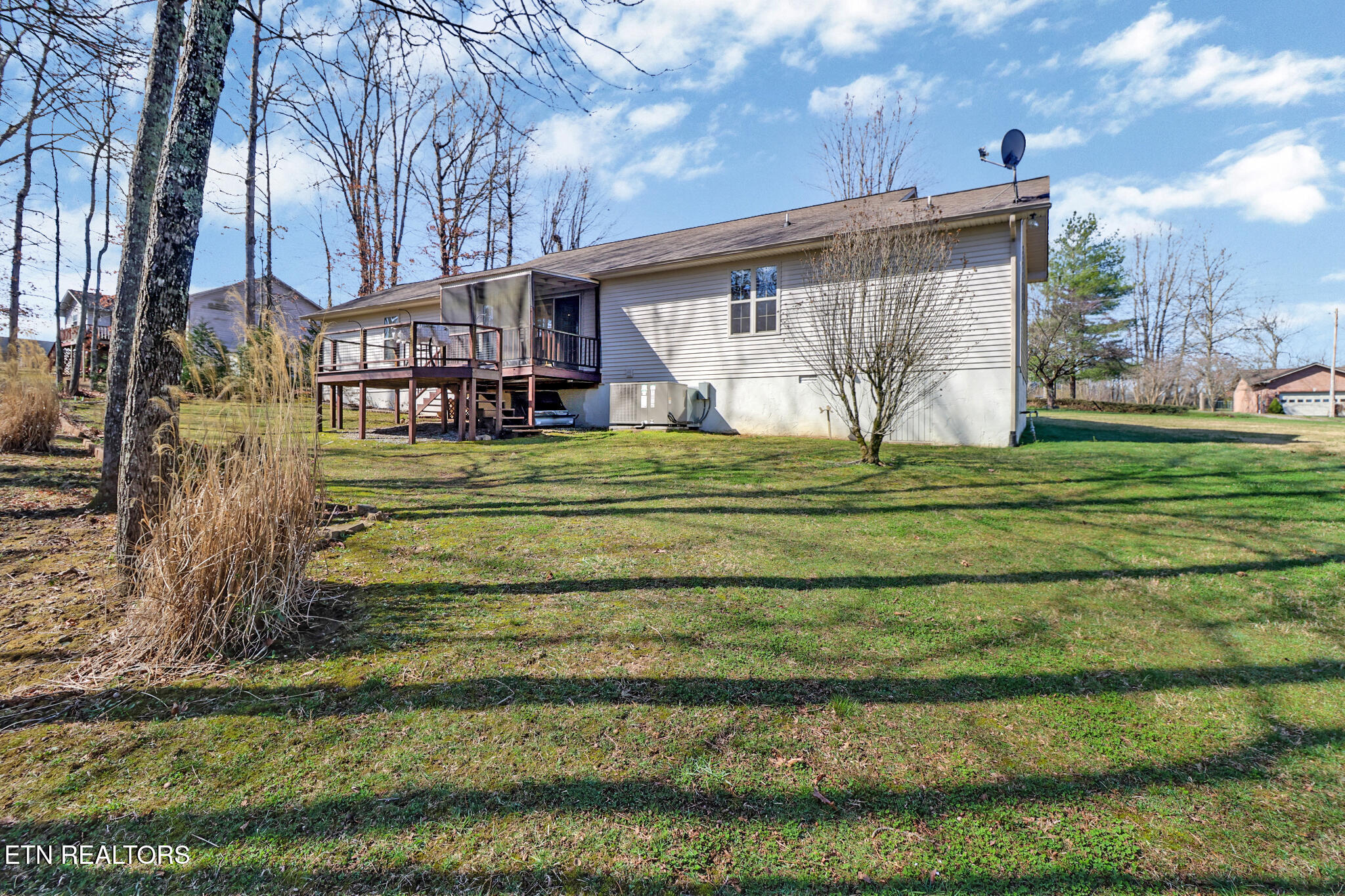 82 Scott Creek Road Crossville, TN 38571 - Photo 33 of 43 back