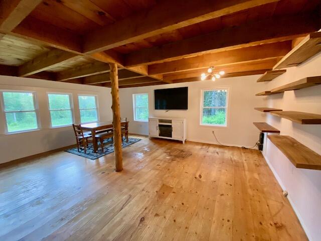 112 Marshall Cove Road Islesboro, ME 04848 - Photo 12 of 30 livinganddining-2