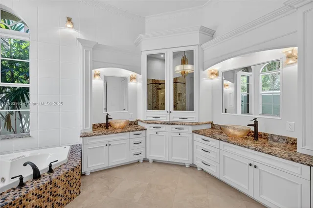 $2,395,000 | 12462 Brookwood Court, Davie, FL 33330