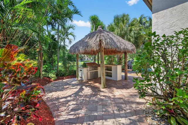 $2,395,000 | 12462 Brookwood Court, Davie, FL 33330