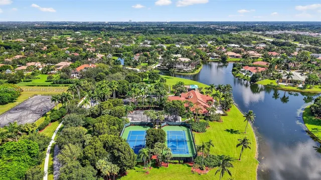 $2,395,000 | 12462 Brookwood Court, Davie, FL 33330