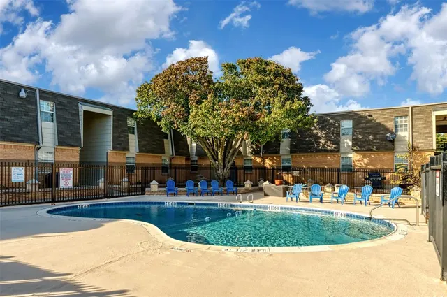$905 | 7050 Glenview Drive, Unit 53, North Richland Hills, TX 76180