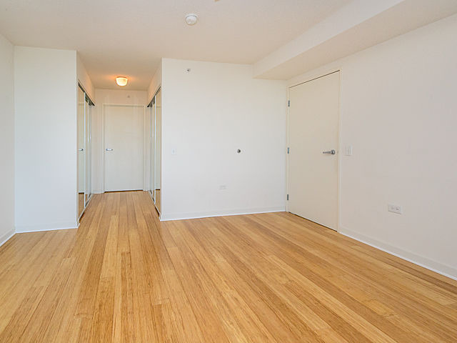 800 Elgin Road, Unit 1209 Evanston, IL 60201 - Photo 3 of 20