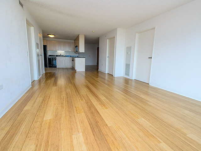 800 Elgin Road, Unit 1209 Evanston, IL 60201 - Photo 5 of 20