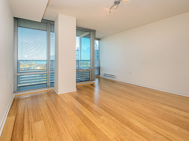 800 Elgin Road, Unit 1209 Evanston, IL 60201 - Photo 7 of 20