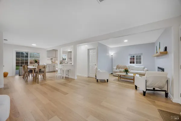 $899,950 | 250 Maple Avenue, Kenwood, CA 95452